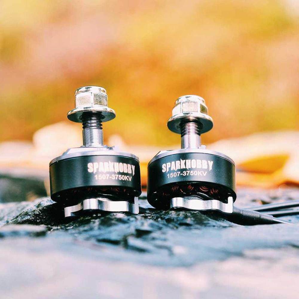 محرك بدون فرش 1507 2700KV 3750 - مراجعة Drone Racing Motor وسعره